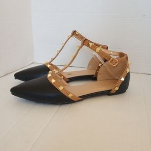 studded ankle wrap flat Nicole Miller. Size: 8 , pre-owned